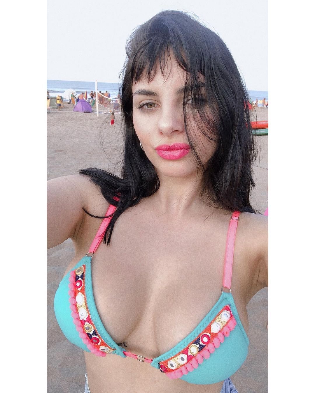 brunette latina so hot big tits #Nhc5EmCc