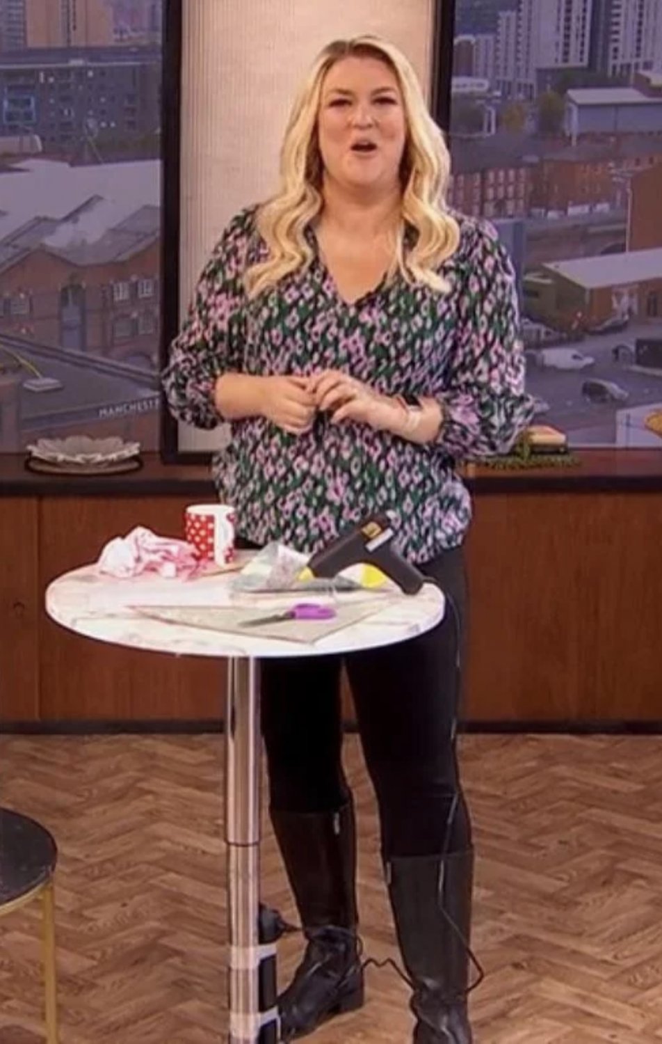 Sara Davies - Boots #ZHch71Zb